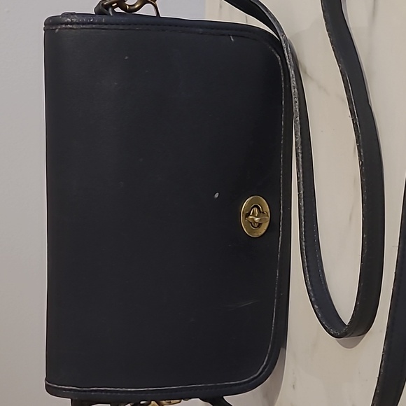 Vintage Coach Penny Pocket Bag Purse #9755 Black Leather Brass Hardware Y2K - Picture 3 of 16